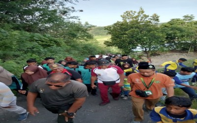 MTs Negeri Manggarai Ikut Jalan Sehat Bersama Forkompimca, PGRI dan Komunitas Madrasah serta Sekolah se-Kecamatan Reo dalam Rangka Hari Guru Nasional