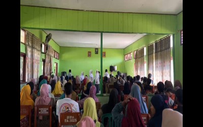 Prestasi Akademik hingga Juara Voli Warnai Pembagian Rapor MTsN Manggarai